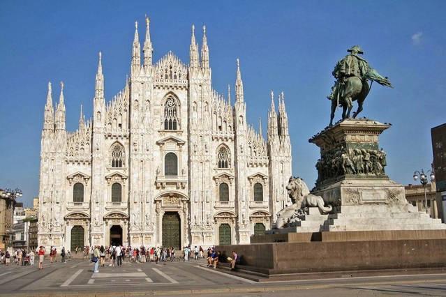 Flat In Piazza Duomo Leilighet Milano Eksteriør bilde